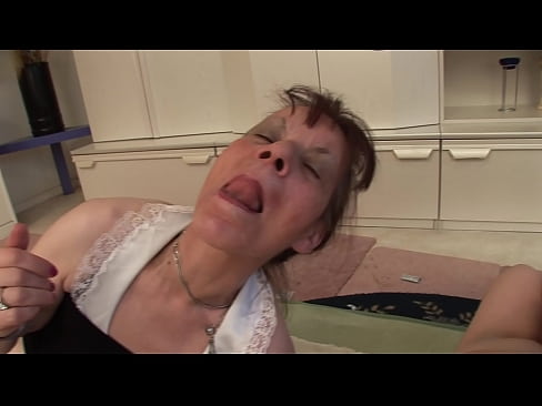 ❤️ To bestemødre og en bestefar har en trekant ❤️ Hjemmelaget porno hos oss no.massagecenter-yalta.ru